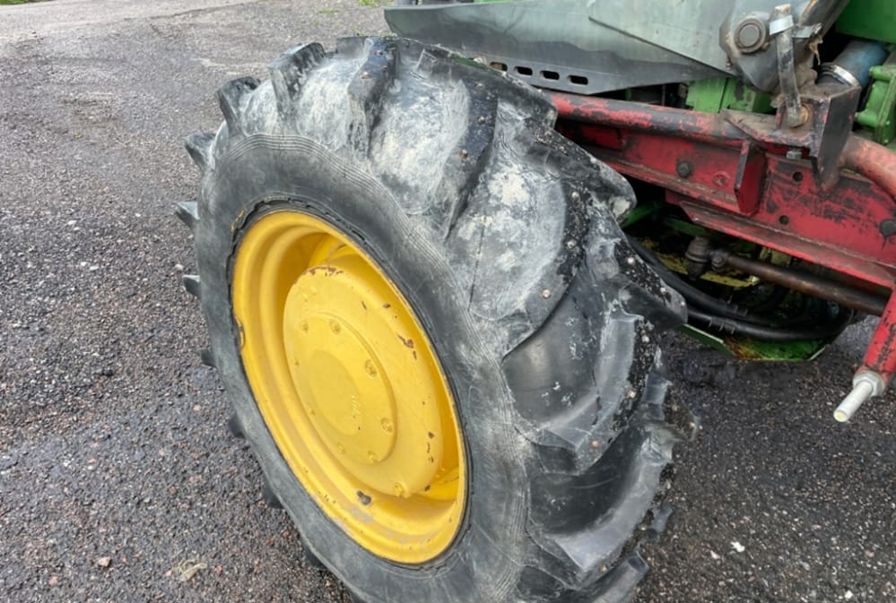 Tracteur John Deere 3130 – Image 8