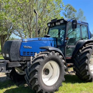 VALTRA 8400