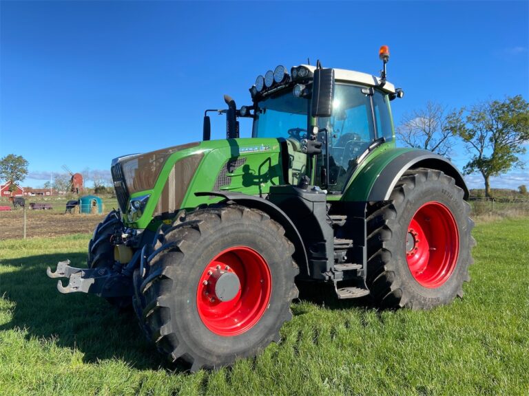 FENDT 828 S4