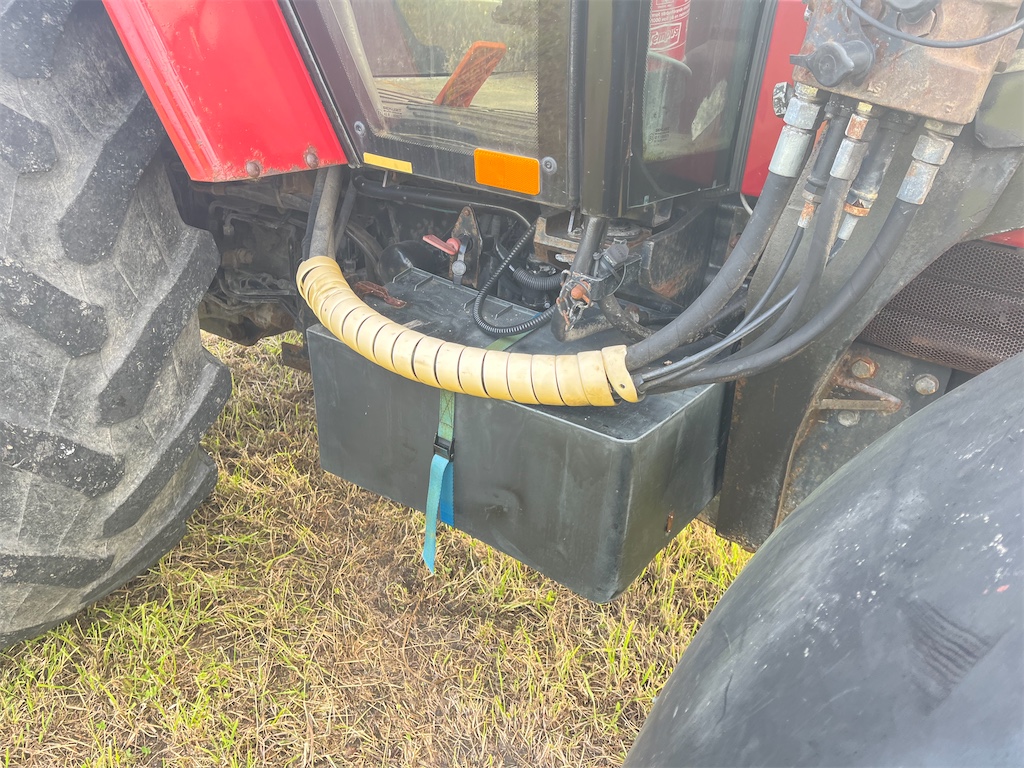 CASE IH 5120 4WD MAXXUM – Image 38