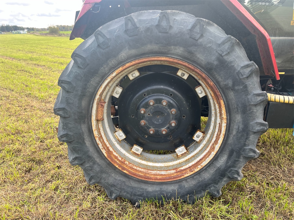 CASE IH 5120 4WD MAXXUM – Image 88