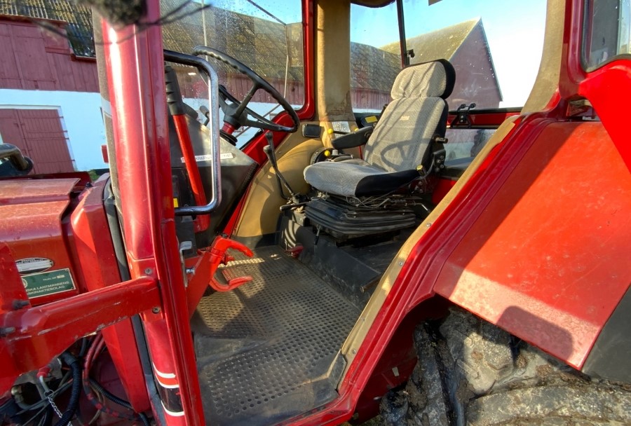 Case IH International 956 XL – Image 16