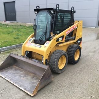Chargeur sur patins CAT 216B3