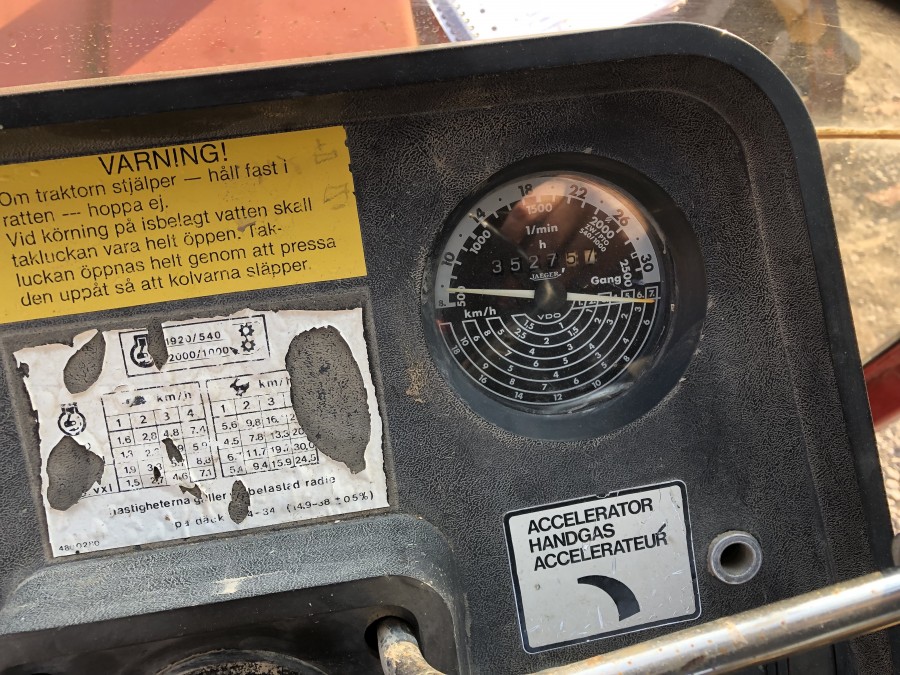 Tracteur International 844 AXL – Image 25