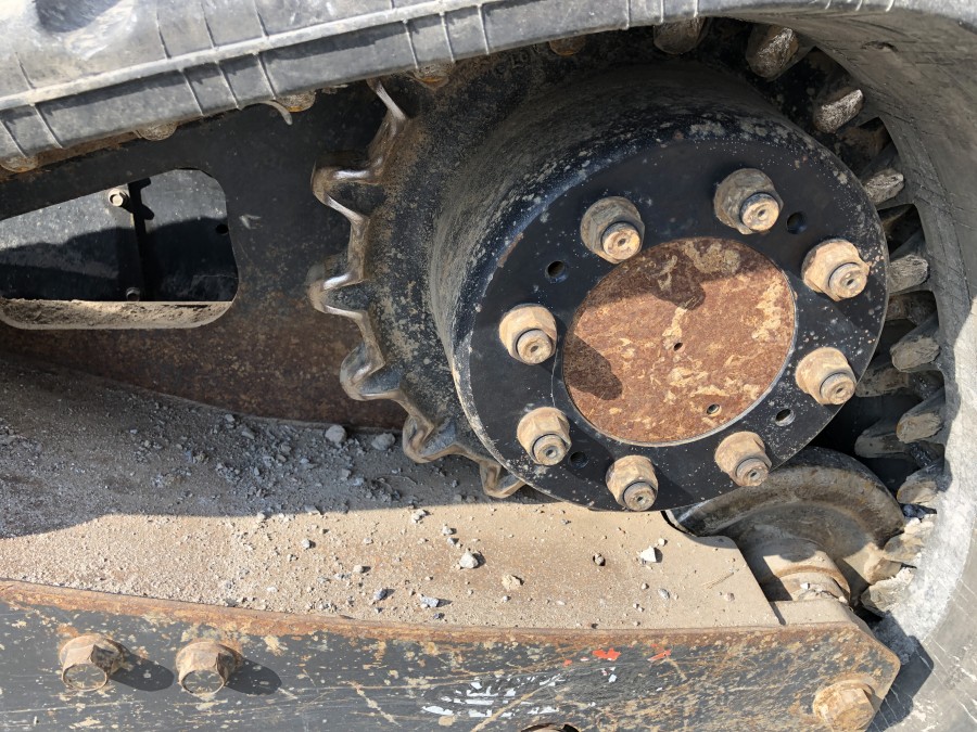 Chargeuse compacte Bobcat T870 – Image 9