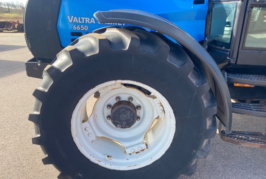 Valtra Valmet 6650 – Image 24