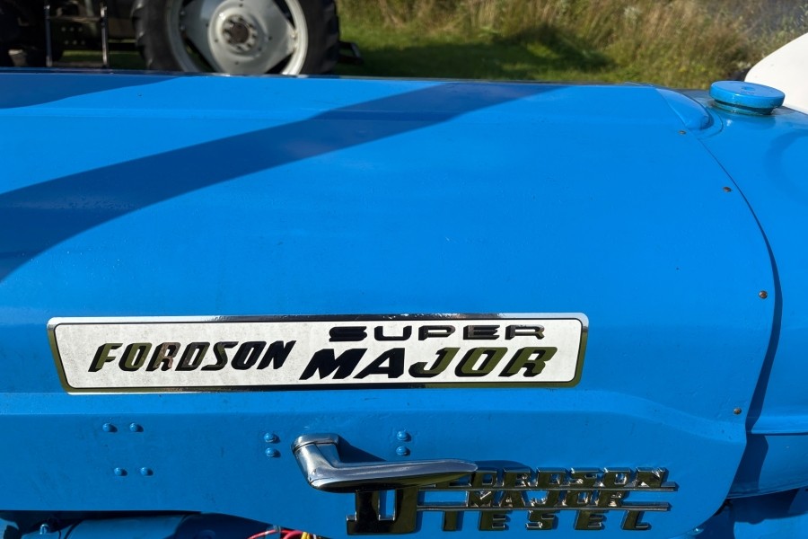 Fordson Super Major Super Six – Image 22