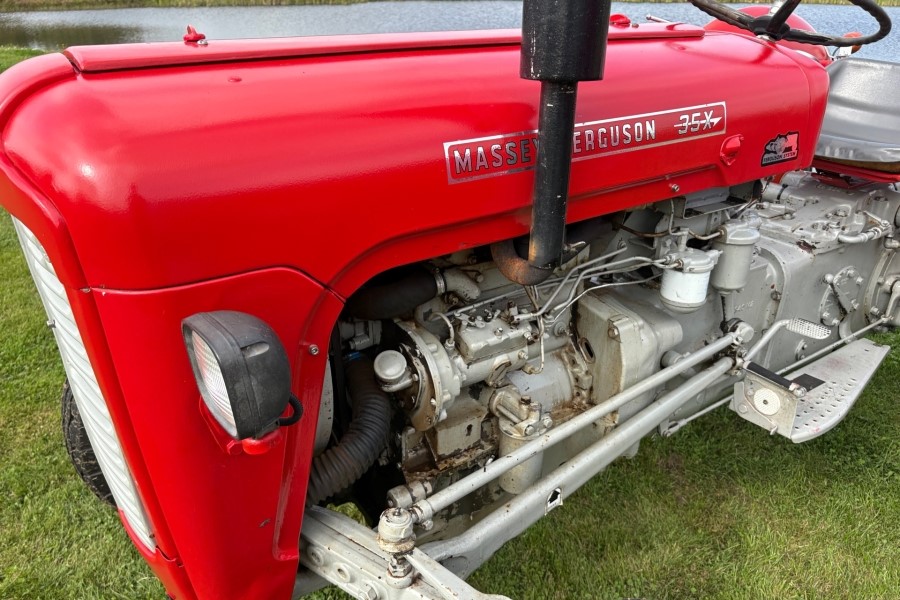 Tracteur Massey Ferguson 35X – Image 10