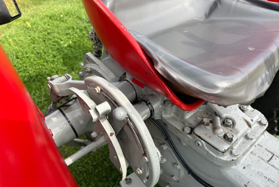 Tracteur Massey Ferguson 35X – Image 31