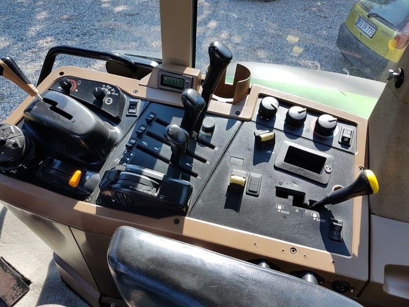 John Deere 7710 – Image 18