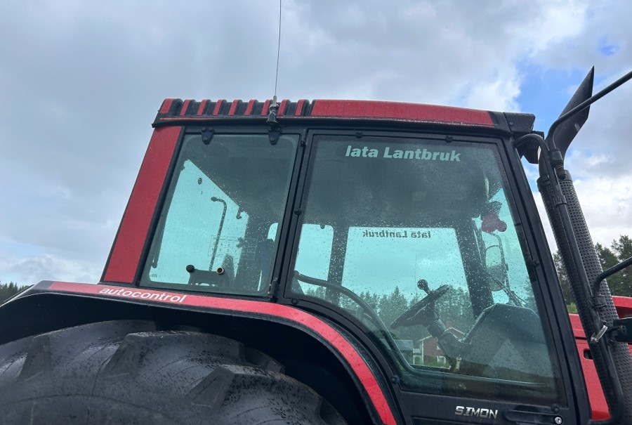 Valtra 8450 – Image 34