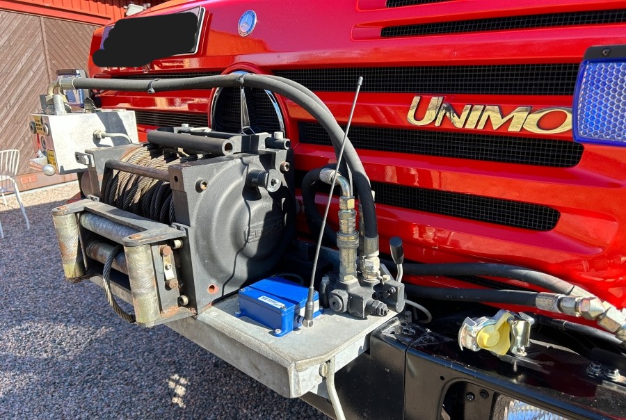Unimog Mercedes-Benz U5000 Doka avec treuil – Image 28