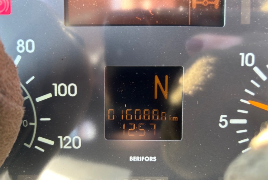 Unimog Mercedes-Benz U5000 Doka avec treuil – Image 14