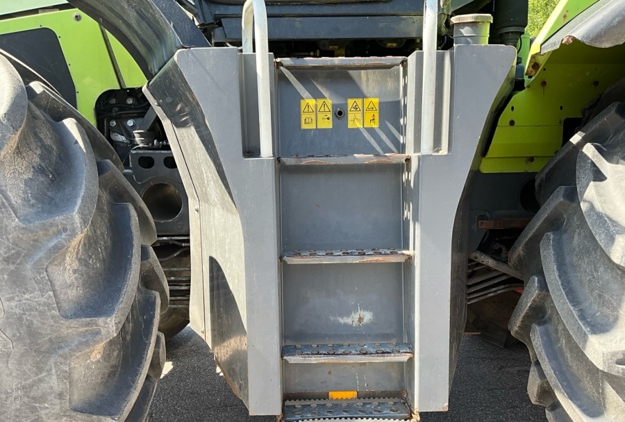 Claas Xerion 3300 Trac VC – Image 47