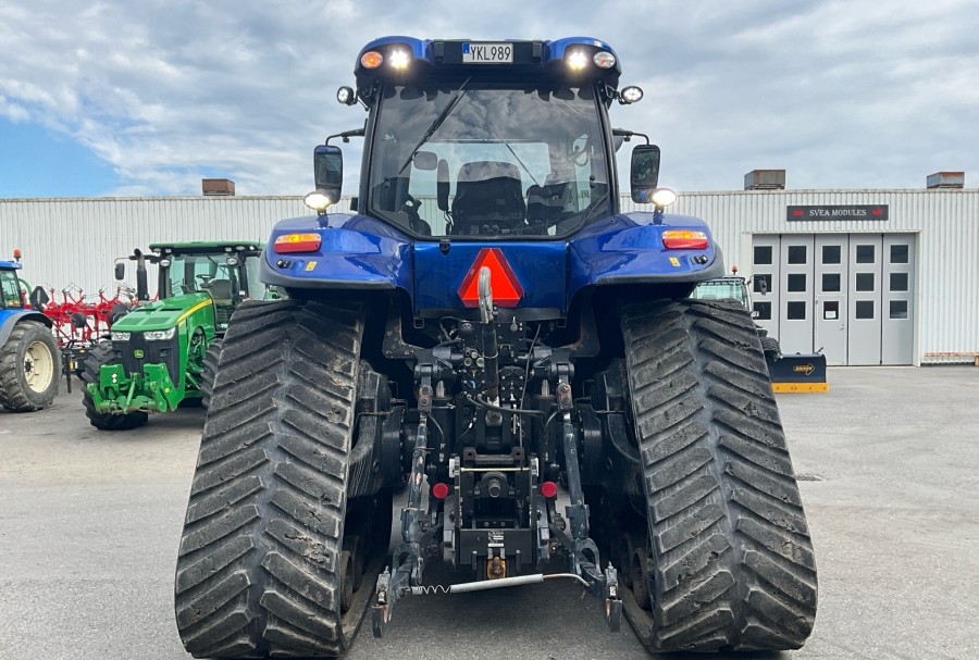New Holland T8.435 – Image 4