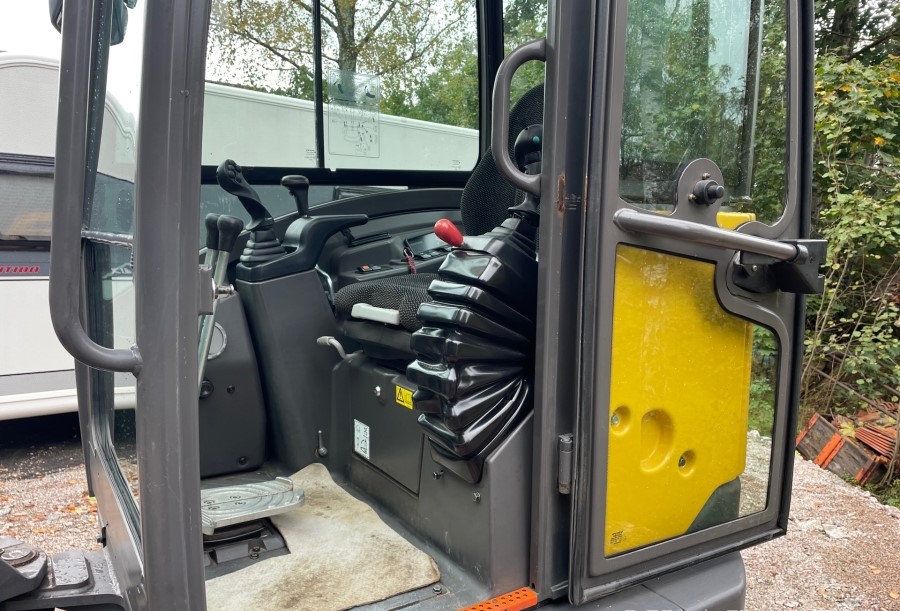 Pelle Volvo ECR25D – Image 9
