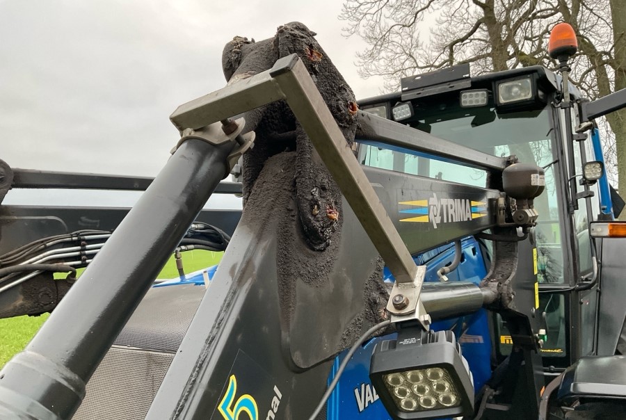 Valtra 8550-4 HiTech – Image 21