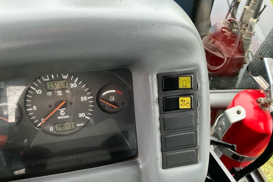 Valtra 8550-4 HiTech – Image 47