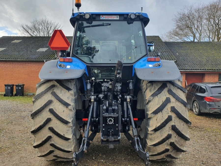 New Holland TM 190 – Image 7
