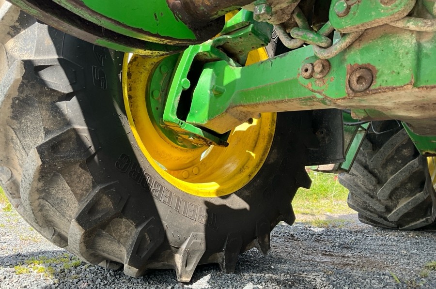 John Deere 6910S – Image 35