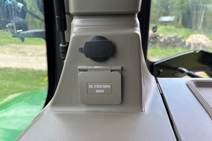 John Deere 7R 290 – Image 21