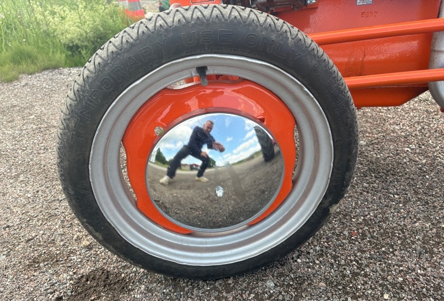 Allis-Chalmers B – Image 27