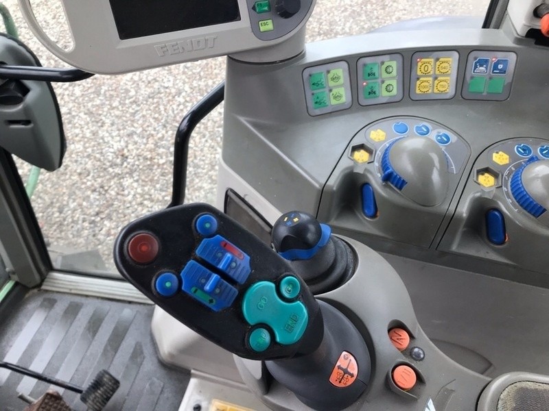 Fendt 716 – Image 19