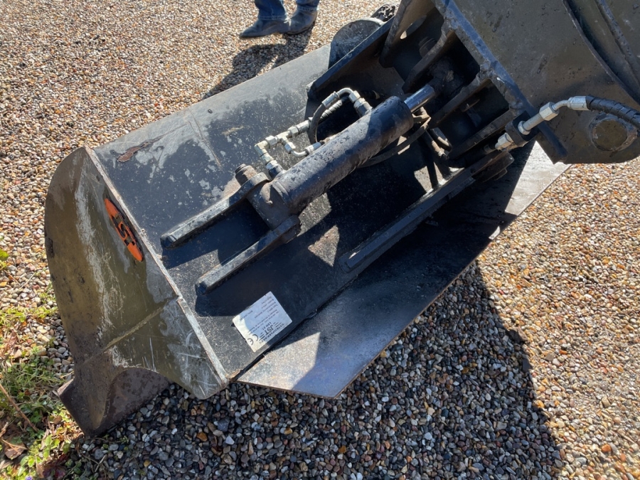 Caterpillar 442E – Image 18