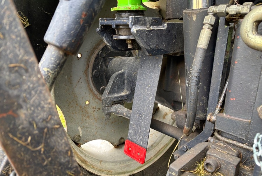 Deutz Fahr 6.50 A DX avec double attelage – Image 36